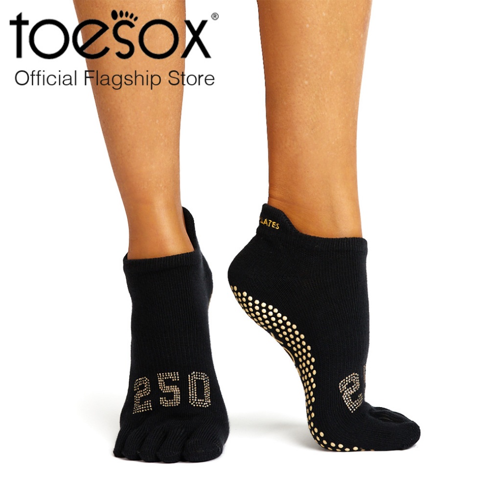 ToeSox โทซอคส์ ถุงเท้ากันลื่น ปิดนิ้วเท้า รุ่น Low Rise