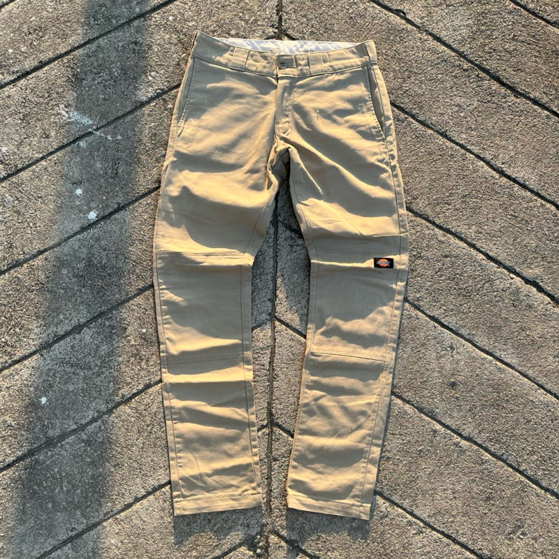 Dickies 811 Desert Sand Skinny Straight กางเกงดิกกี้ทรงสกินนี่