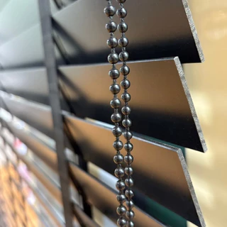 มู่ลี่ไม้ โฟมวูด Foamwood Blinds - B25-22 Black Color ขนาดใบ 50mm.