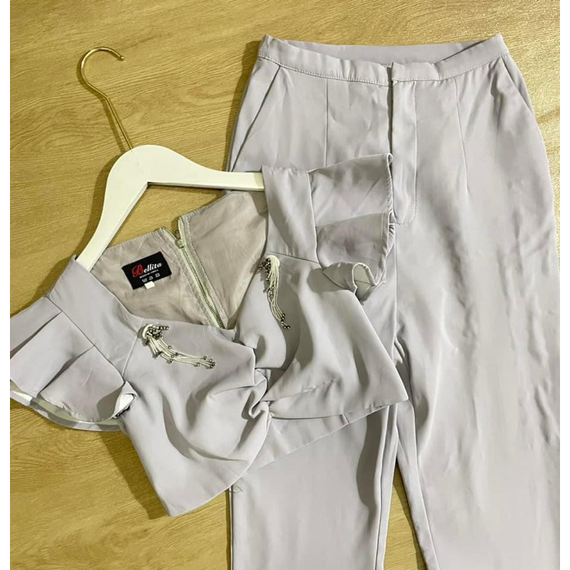 ชุดเซทกางเกงเทา ป้าย Bellita ไซส์ S