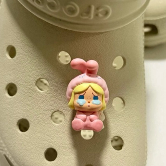 [พร้อมส่ง 🇹🇭] 💢Popbean ของแท้ 💯 จิบบิท jibbitz crybaby  สำหรับติดรองเท้า Crocs‼️( เฉพาะตัว Crybaby PopBean)  #crybaby