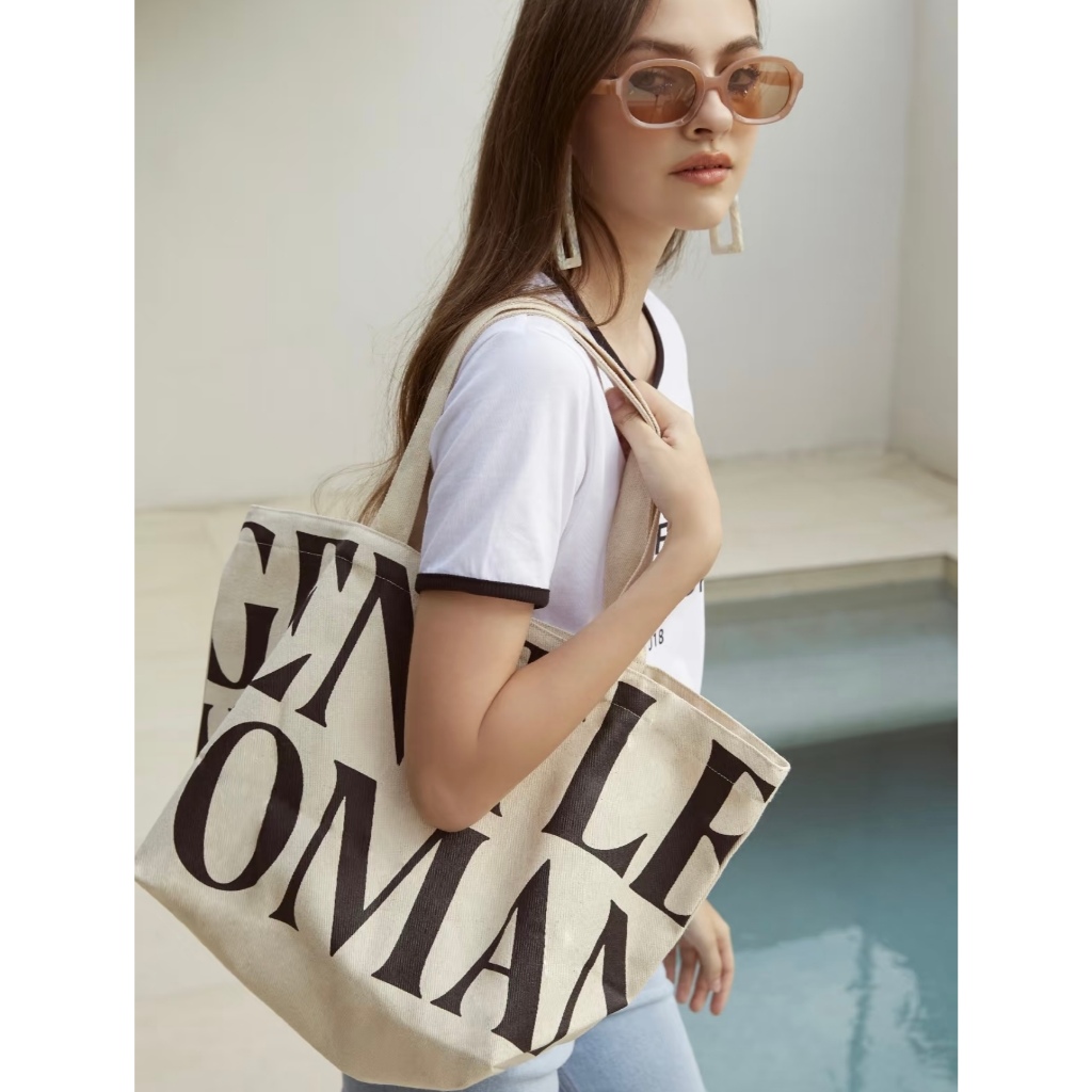 กระเป๋า GENTLEWOMAN ของแท้ Canvas/Denim /Jumbo Denim Tote Bag ผ้าใบ/ผ้ายีนส์ กระเป๋าผ้า ผ้าหนา กระเป๋าถือ