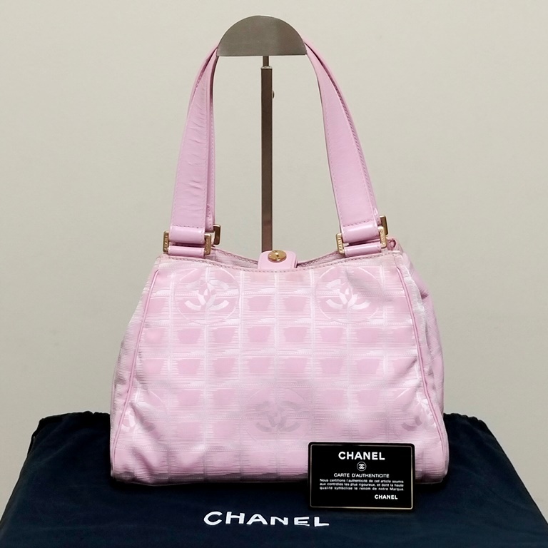 กระเป๋าChanel กระเป๋าถือ กระเป๋าสะพาย กระเป๋า Chanel New Travel line bag ของแท้ มือสอง ราคา 18,999
