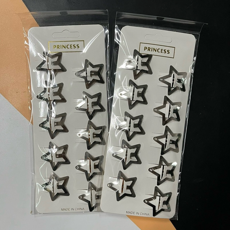 (ยกโหล 12 ชิ้น) No.891 กิ๊บติดผม กิ๊บเด็ก กิ๊บแป๊ก สุ่มลายบางรอบเป็นหัวใจบางรอบเป็นดาว 1 แผง 10 คู่ ได้ทั้งหมด 12 แผง