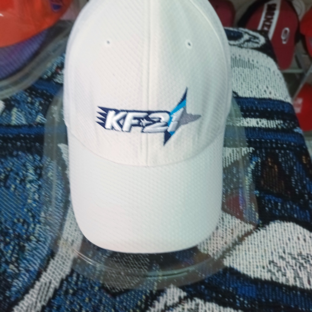 kf21 fashion baseball cap adjustable size. read info หมวกเบสบอลแฟชั่น kf21 ปรับขนาดได้ อ่านข้อมูล