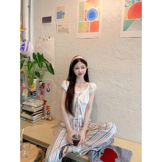 ส่งทันที Cici(NO. J2106) เสื้อแขนตุ๊กตา ดีเทลมีลูกไม้ด้านใน ผ้าเรอยน ผูกโบว์ด้านหน้า สไตล์สาวตัวเล็กน่ารักคิขุ