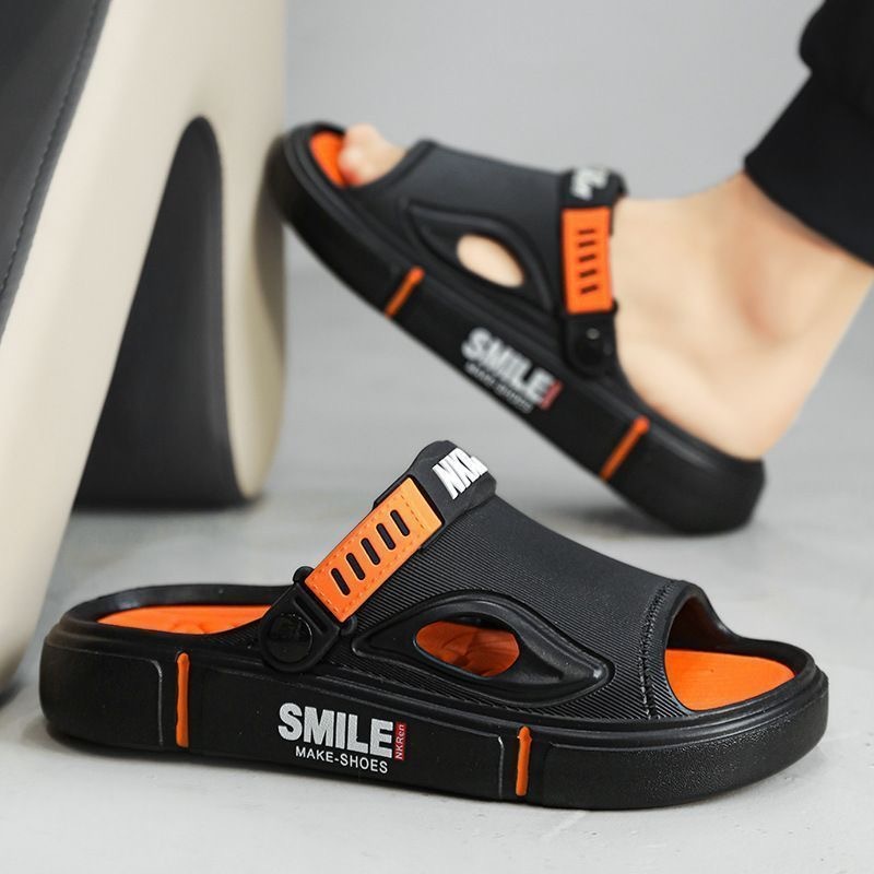 การจัดส่งที่รวดเร็วรองเท้าแตะผู้ชายอินเทรนด์แฟชั่นเวอร์ชั่นเกาหลีรองเท้าแตะชายหาดอเนกประสงค์สวมใส่ได้สองวิธี