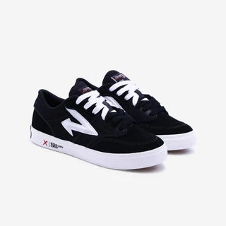 Breaker รุ่น XSB-PRO รองเท้าผ้าใบเบรกเกอร์สนึกเกอร์สีดำ Size 37-47