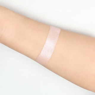 CANMAKE Moon Glow Highlighther ไฮไลท์ไข่มุก เนื้อเนียนละเอียด