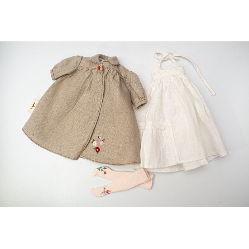 **พร้อมส่ง**ชุดตุ๊กตาบลายธ์, Ob22, เอโซน, ไอซี่ หรือตุ๊กตาขนาด 1/6 (Blythe, Ob22, Azone, Icy)