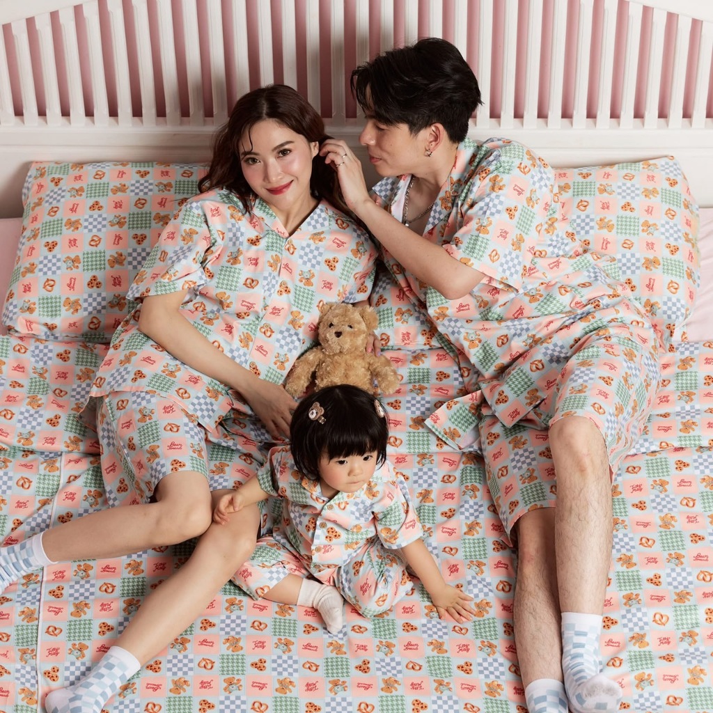Tilly Milly ชุดนอนผู้ใหญ่ Blue Breakfast's Club