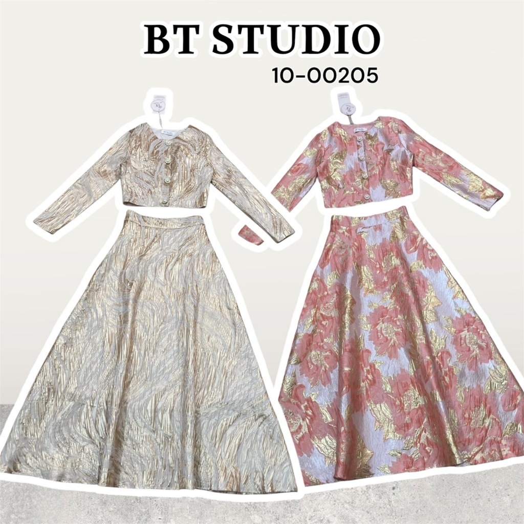 BT 10-00205F เซท 2 ชิ้น เสื้อเบเซอร์แขนยาวคอกลมแต่งกระดุมมุกด้านหน้าเรียงกันผ้าไหม แมทซ์กับกระโปรงยาวเอวสูงงานผ้าแจ๊กกา