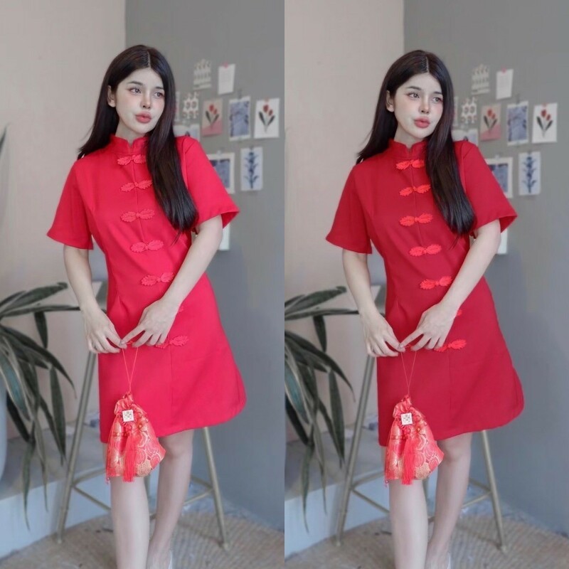 TT20157 เดรสกี่เพ้าคอจีน แขนสั้น ผ้าซาร่า ตีเกล็ดหน้า มีซิปหลัง สีพื้นเรียบๆ