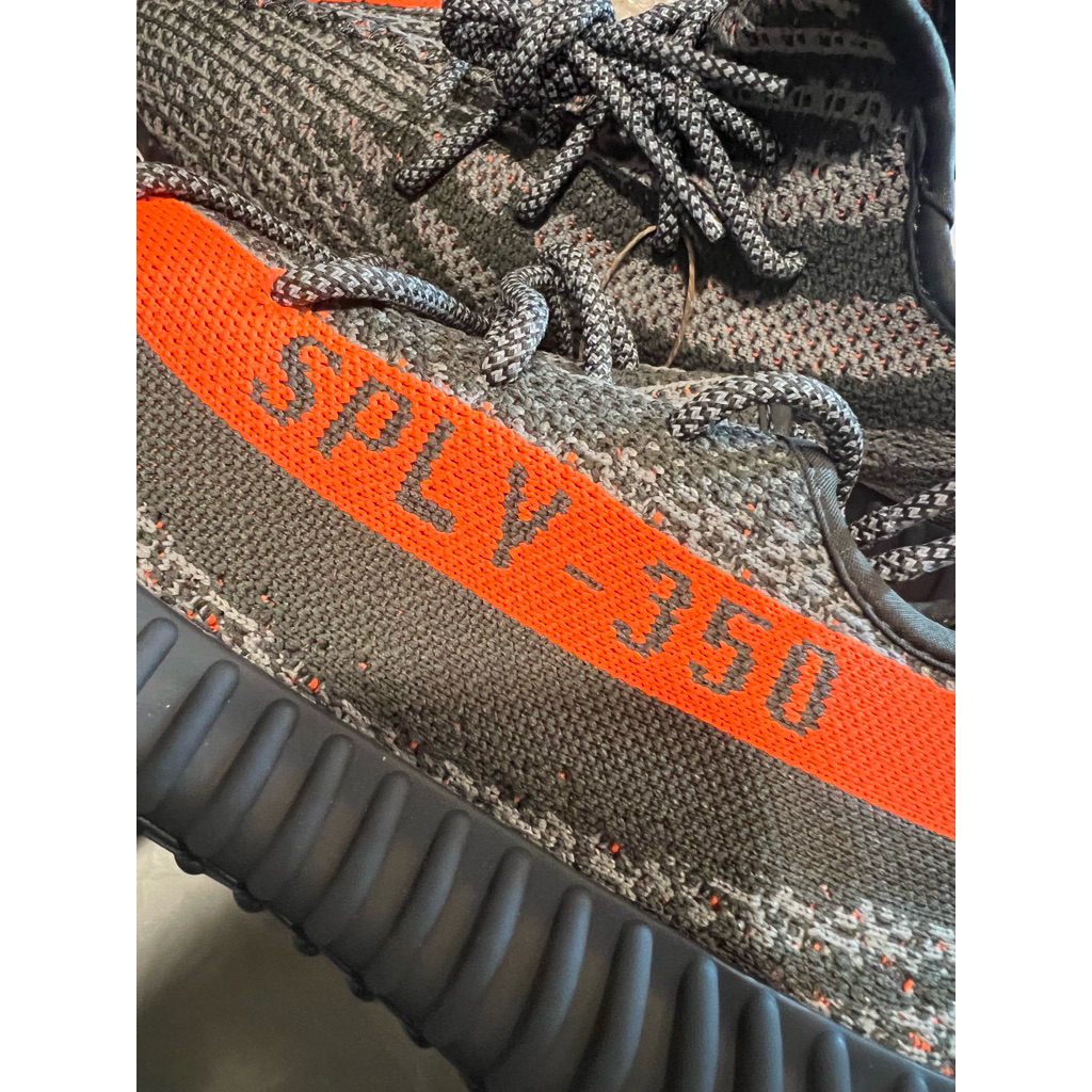 รองเท้า Yeezy 350 v2  มือ 1 ปี23