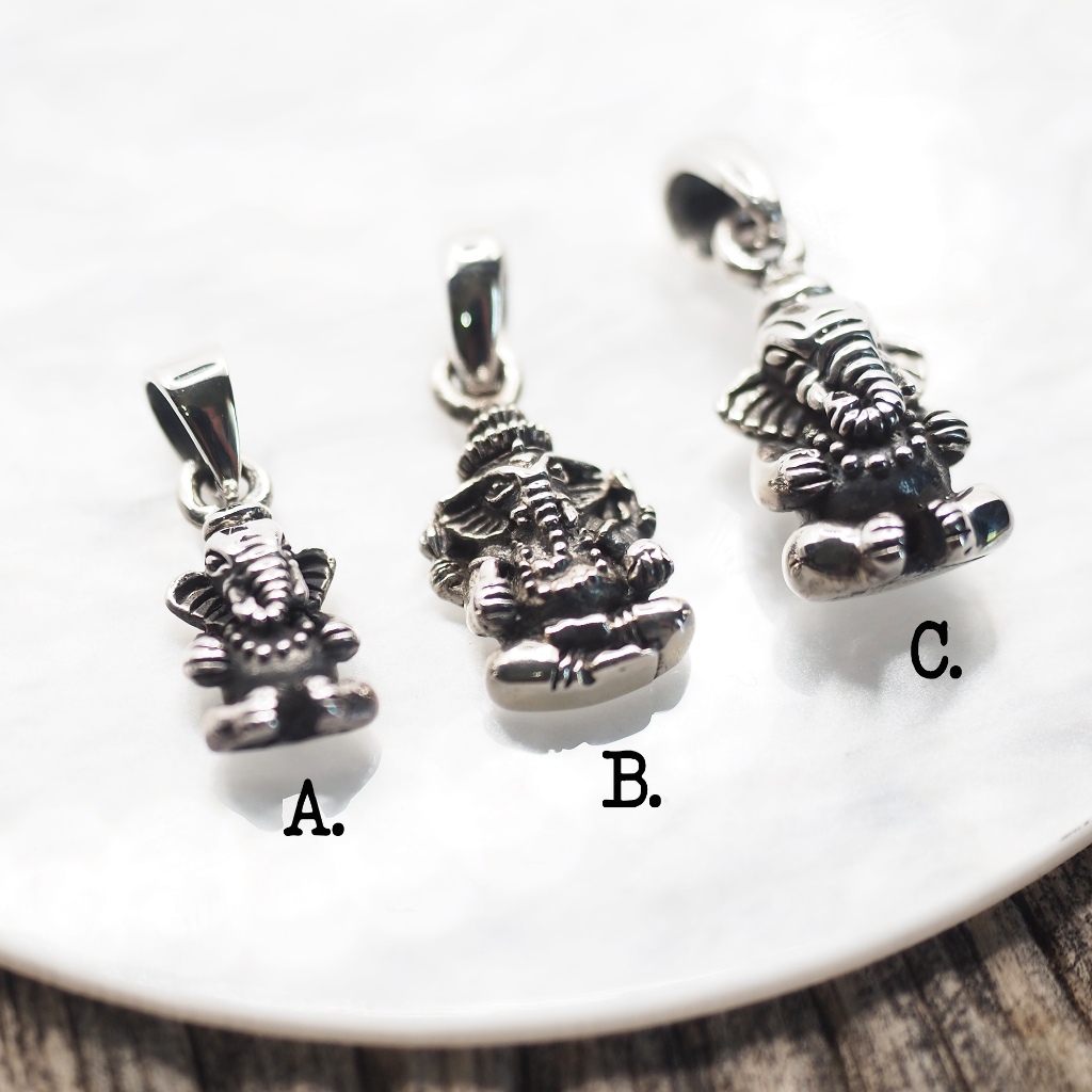 จี้เงินแท้ 92.5% จี้สร้อยคอ พระพิฆเนศ ขนาดเล็ก จี้องค์เทพ จี้ช้าง Lord Ganesha Ohm Pendant /GDS24-6