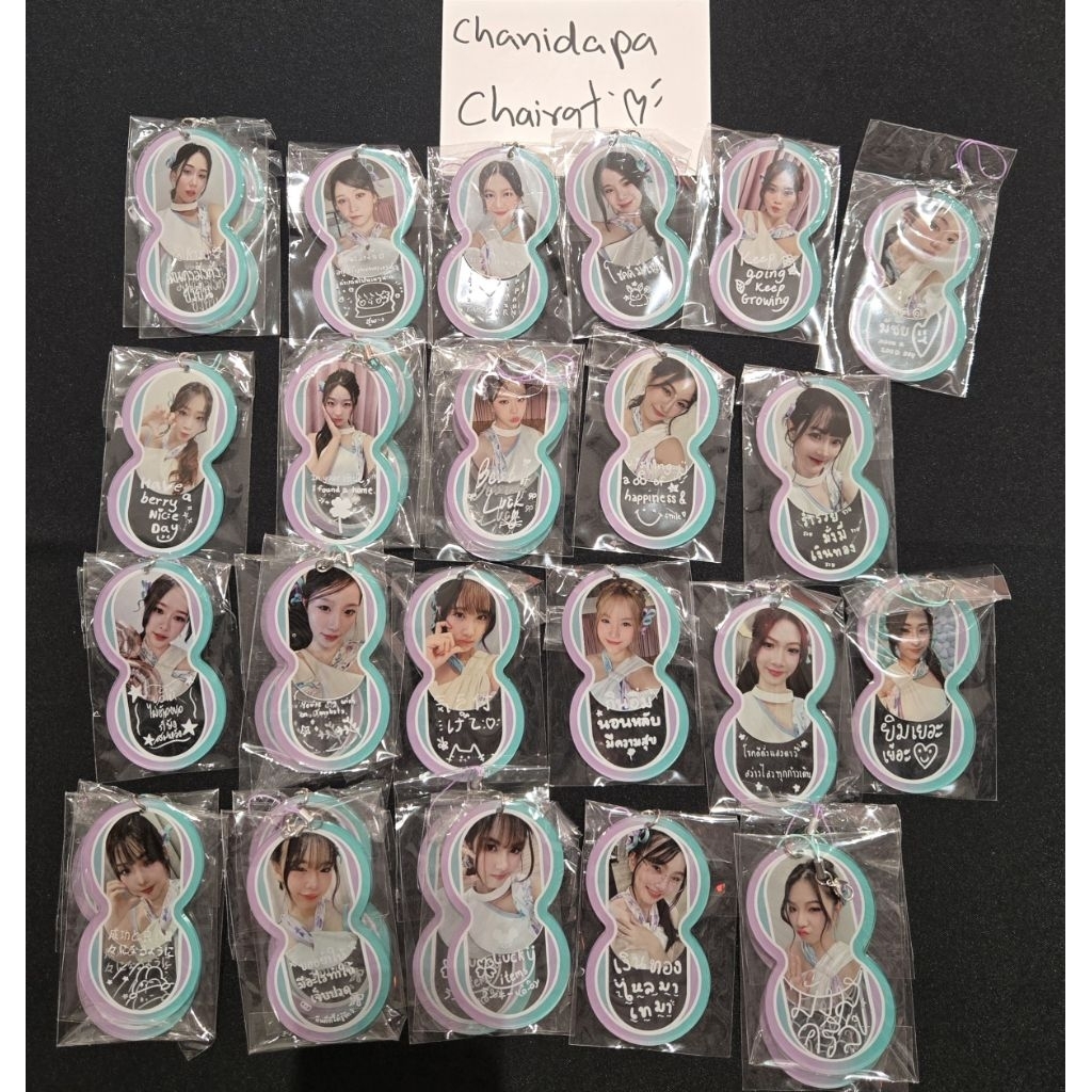 BNK48-CGM48 แผ่นอะคริลิค ครบรอบ8ปี