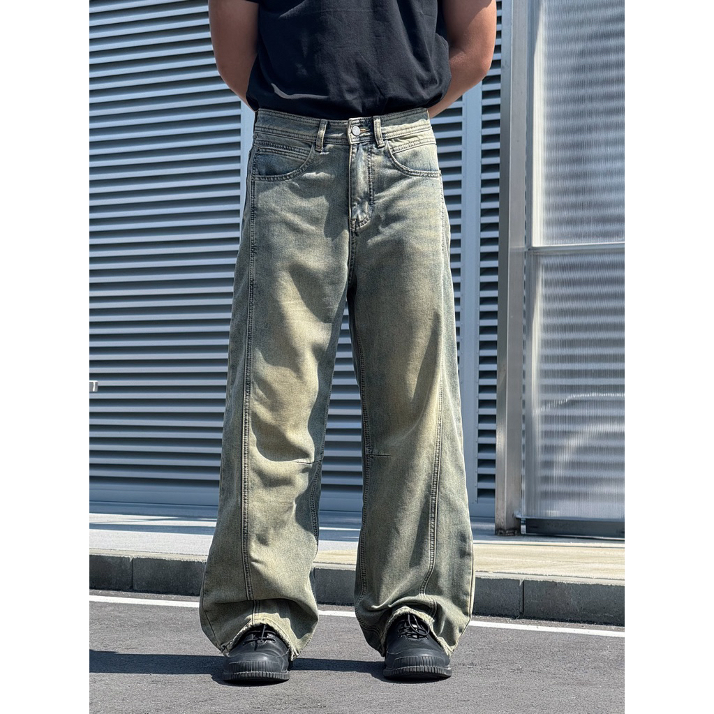 07.030 กางเกงยีนส์สีฟอกวินเทจ