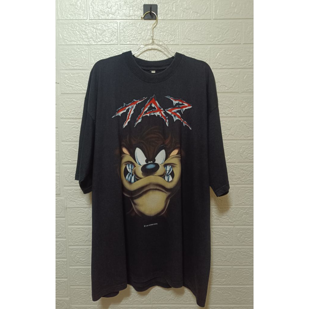 T-shirt Vintage Tazmanian Devil Looney Tunes Warner Bros 90s.🦁