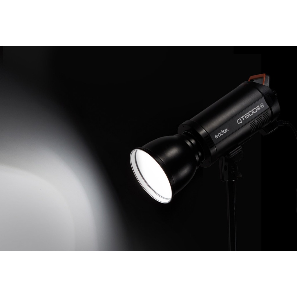 Godox QT600III – เร็ว แรง แม่น ทุกช็อตในสตูดิโอ