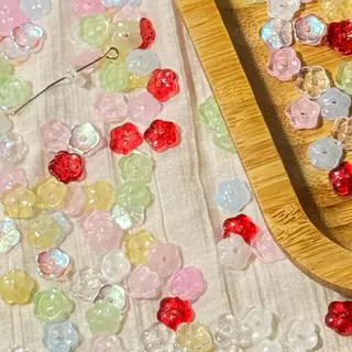 (ส่งจากไทย!!) ลูกปัดแก้วดอกไม้จิ๋ว 8 มิล 10 ชิ้น จี้ลูกปัดทำเครื่องประดับ DIY