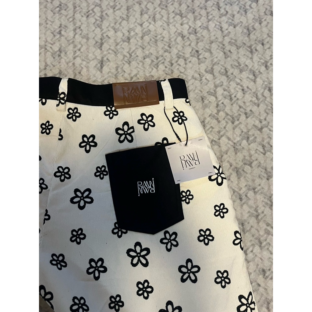 ❤️Roomry.n - Garden pants