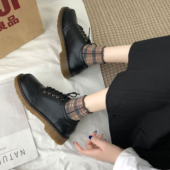 [จัดส่งจากประเทศไทย] รองเท้าหนังขนาดเล็กสำหรับทุกฤดูกาล รองเท้าสีดำสไตล์ญี่ปุ่น หนัง PU ระบายอากาศได้ รองเท้าลำลอง ผูกเช - รูปที่ 4