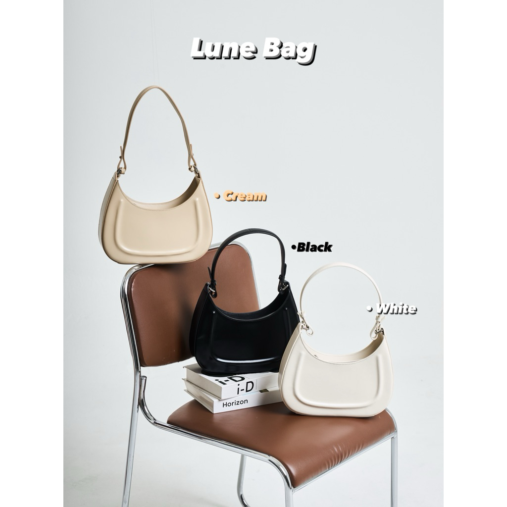 ลูเน่ แบ็ค กระเป๋าสะพายไหล่ Qwerty.bkk : Lune bag