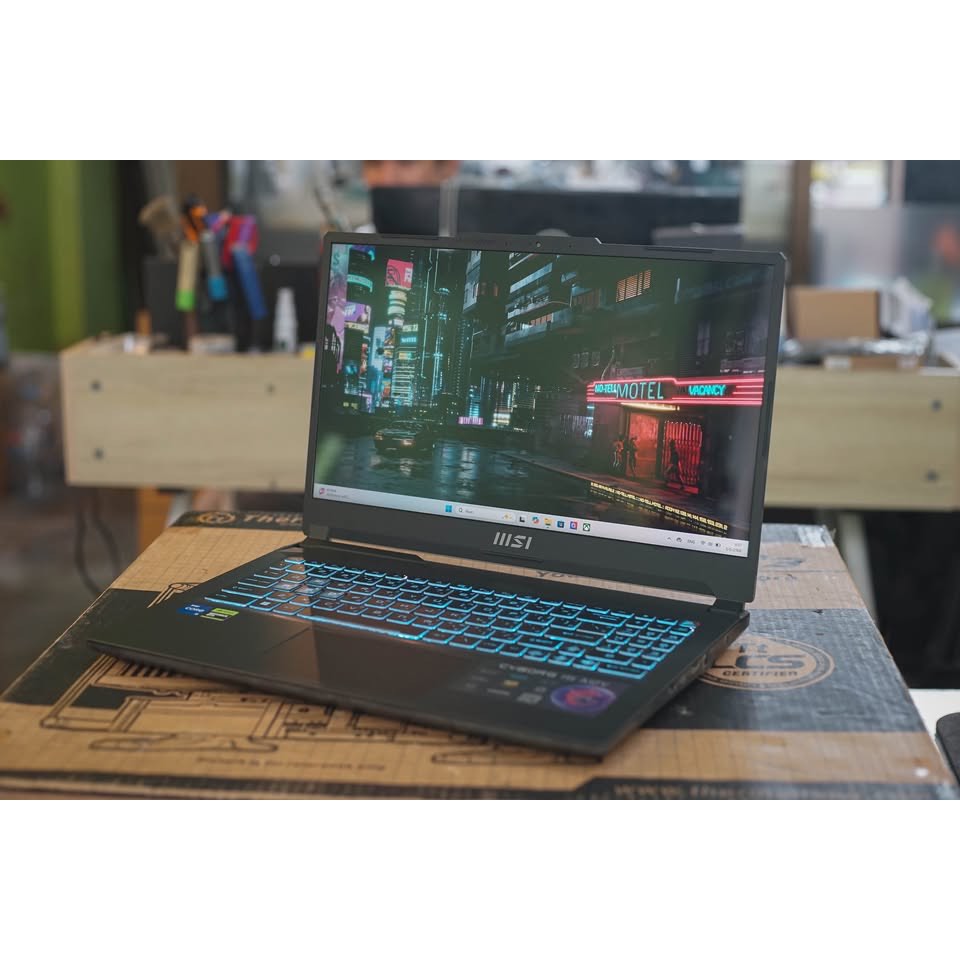 NOTEBOOK GAMING MSI CYBONG ตัวแรง RTX4060 เล่นเกมส์ลื่นๆ