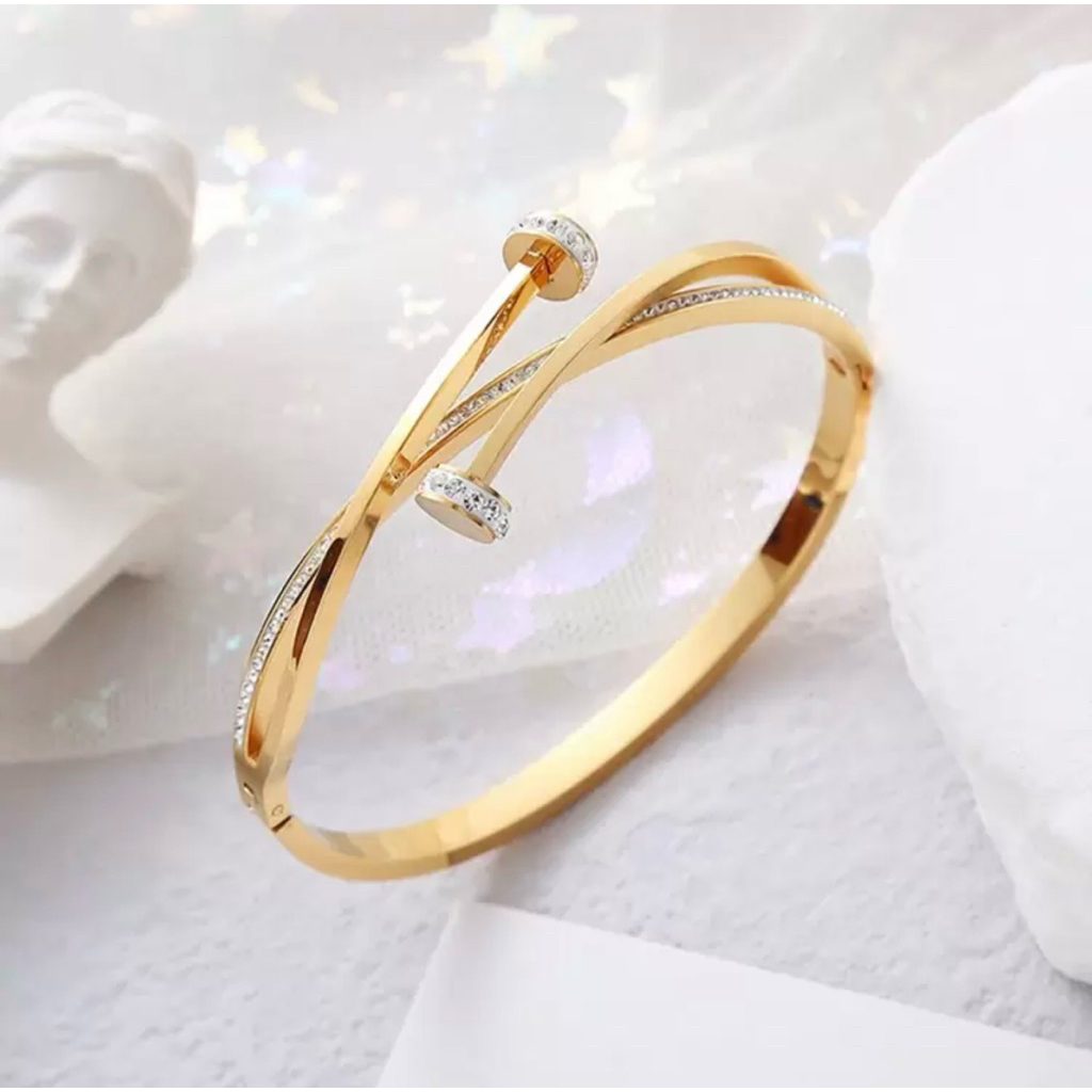 🫧Gem Bangle🫧 กำไลข้อมือ ตะปู ประดับเพชร