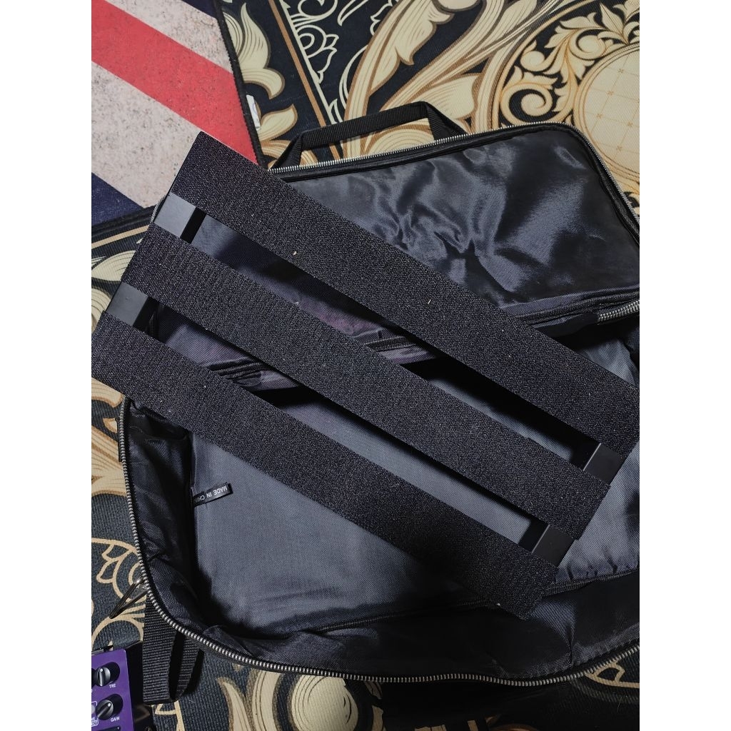 กระเป๋าพร้อมเคส pedaltrain metro16 มือสอง