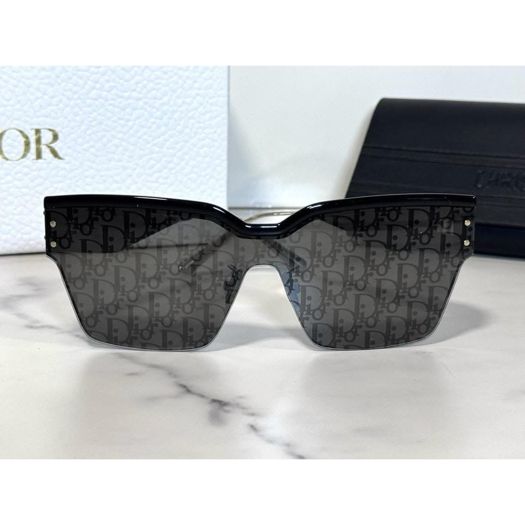แว่นกันแดด Christian Dior Collection Diorclub M4U ของใหม่แท้ อุปกรณ์ครบ !!