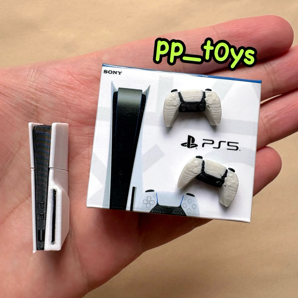 โมเดล PS5 set เครื่องเล่นเกม PlayStation 5 จิ๋ว สเกล 1:12 (ver.C)