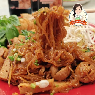 ซอสก๋วยเตี๋ยวแห้ง คุณละออง ขนาด250ml (300กรัม) แค่ลวกแล้วคลุก อร่อย เตรียมง่าย สบายเวลา อิสลามทานได้
