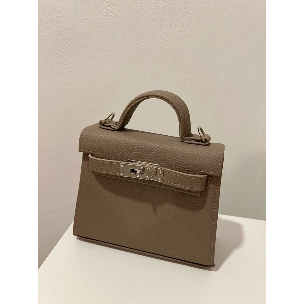 กระเป๋าแฟชั่น สี Taupe