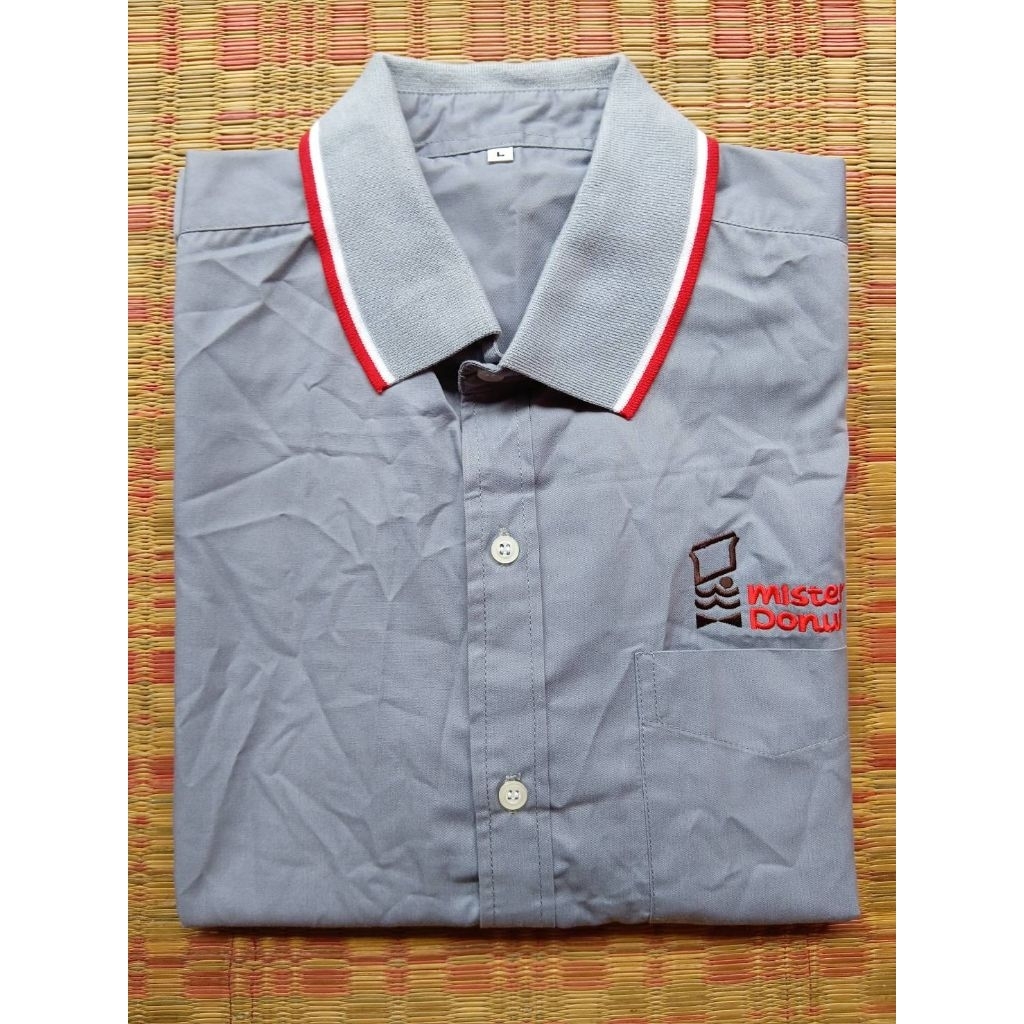 เสื้อเซอร์วิส Mister Donut