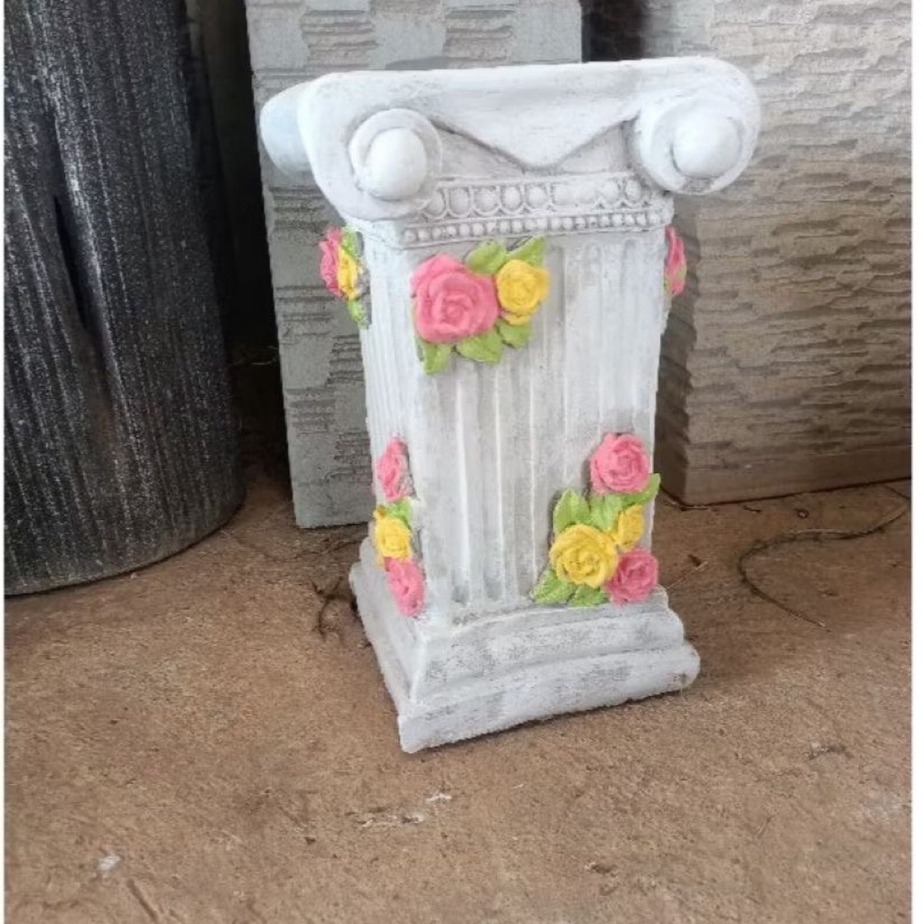 ฐานเสาปูนลายช่อกุหลาบสำหรับตกแต่งประดับบ้านและสวนขนาดสูง38ฐานกว้าง20cm