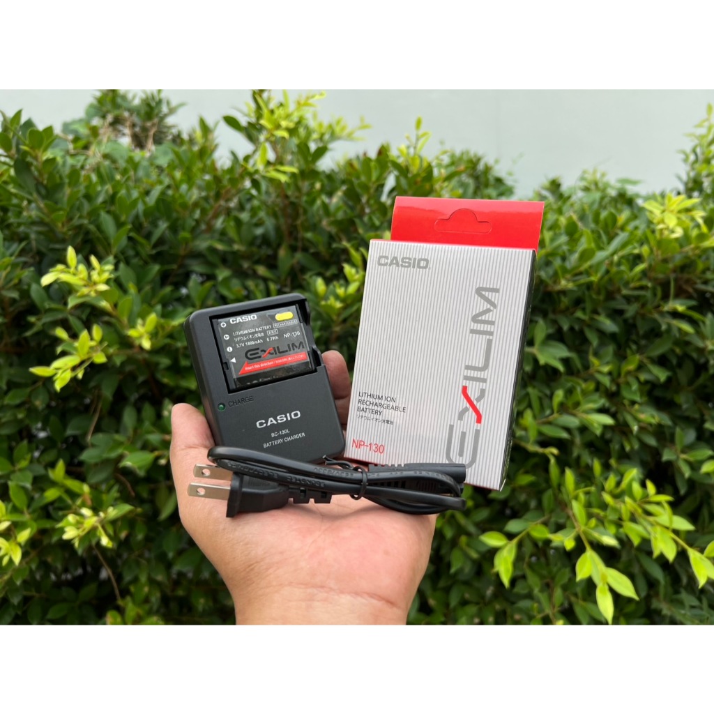 แบตเตอรี่ NP-110 / NP-160 & แท่นชาร์จกล้อง Casio ZR10 ZR15 ZR20 ZR50 ZR55 ZR65 ZR70 Z2000 Z2200 Z230