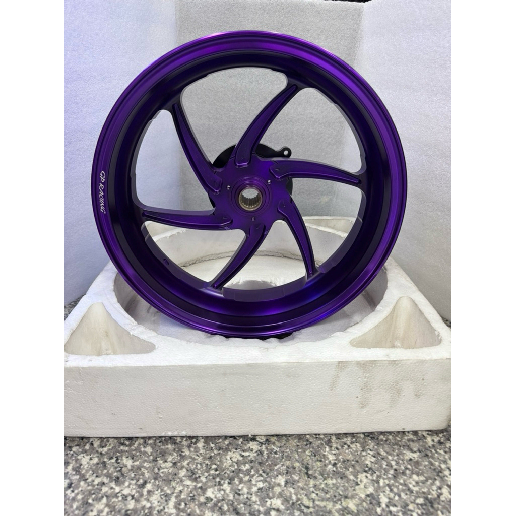 ล้อแม็ก GP รุ่น V1X-MAX 300 สีม่วงเข้ม สวย แท้💯 %