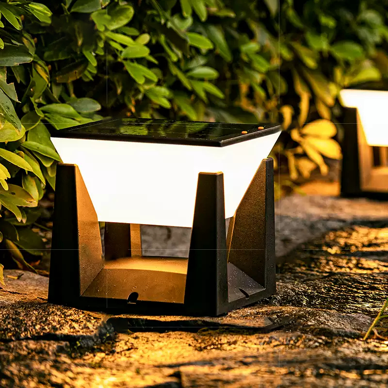 COD โคมไฟหัวเสาโซล่าเซลล์ เปิดได้ 3 แสง สว่างค้าง Outdoor garden light กันน้ำIP65 เปิดปิดอัตโนมัติ