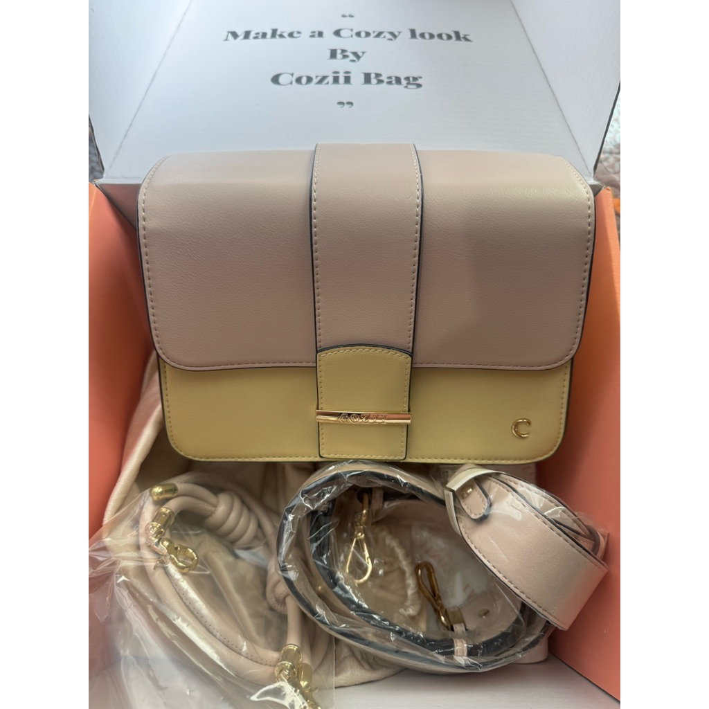 กระเป๋า Cozii Bag มือสอง Baguette Bag เหลืองเลม่อน ครีม