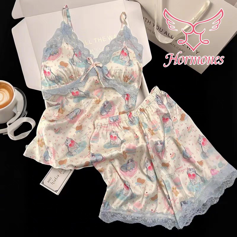 Hormones💘💘ชุดนอนผู้หญิง ชุดนอนสองชิ้น หลวม ชุดอยู่บ้าน สไตล์น่ารัก โบว์ ลูกไม้ สวมใส่สบาย ส่งไวจากไทย