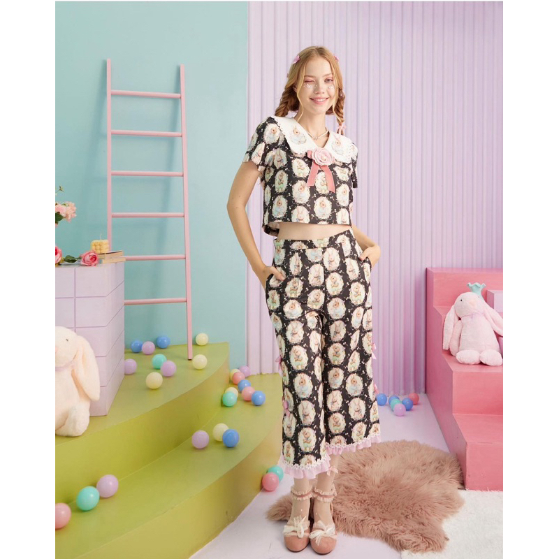 Wari Liya set ( used like new )