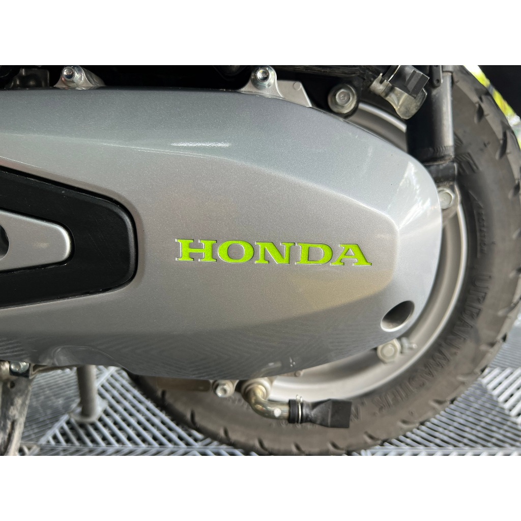 สติกเกอร์อักษร HONDA สำหรับติดแคร้ง LEAD125 สะท้อนแสง เรืองแสง งานตัดเข้ารูป ติดง่าย...ลองดิ!