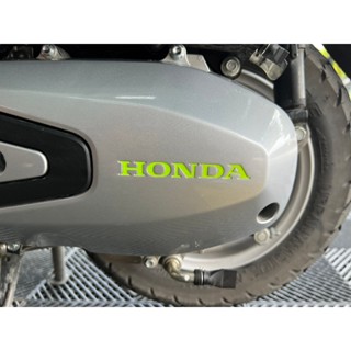 สติกเกอร์อักษร HONDA สำหรับติดแคร้ง LEAD125 สะท้อนแสง เรืองแ…