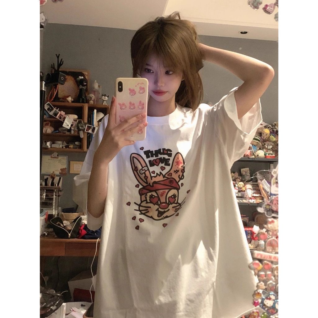 สไตล์อเมริกันวินเทจเกาหลีเก๋การ์ตูนกระต่ายแขนสั้นเสื้อยืดผู้หญิง ins แฟชั่นฤดูร้อนออกแบบความรู้สึกด้านบน