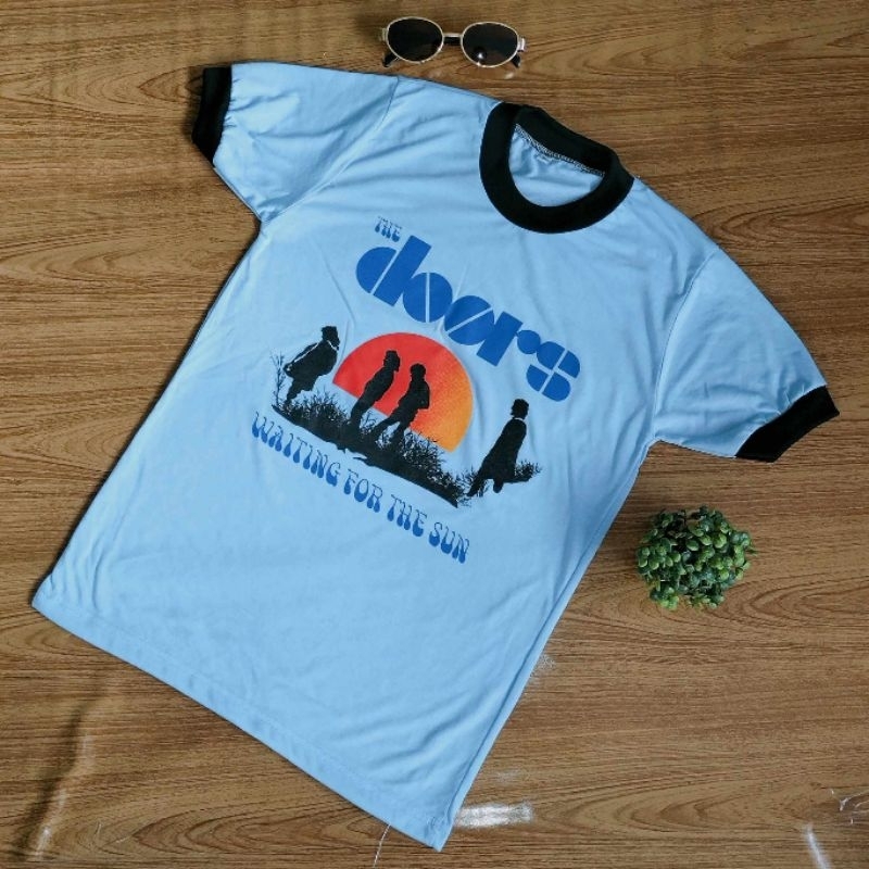เสื้อยืดผ้าบาง คอฟิต แนววัยรุ่น สายวินเทจ The door แขนจั๊ม