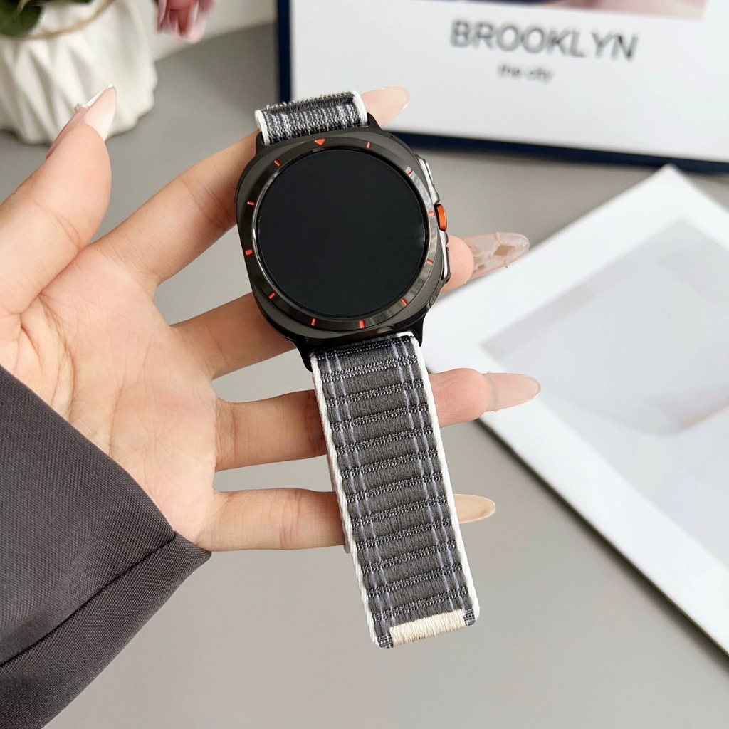 สินค้าใหม่ พร้อมส่งจากไทย สายนาฬิกา Samsung Watch 7 Ultra สายแบบผ้า งานสุดเท่ห์ สายเฉพาะรุ่น ใช้ได้แค่ Samsung Ultra