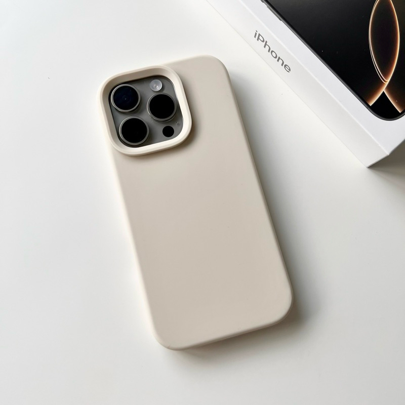 (มีi16) เคสซิลิโคนพรีเมี่ยม สีครีม ภาพสินค้าจริง