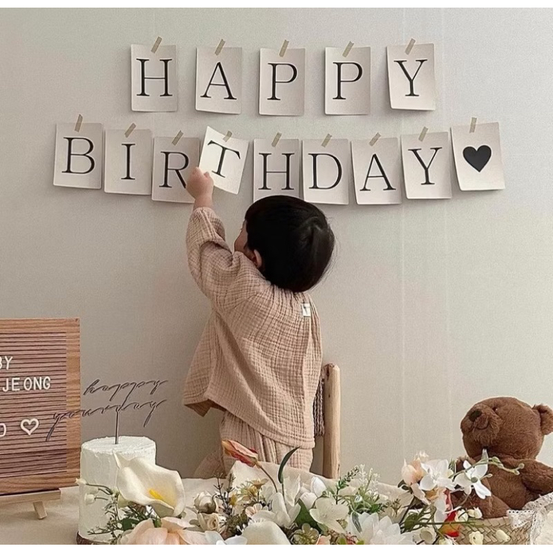 ป้าย HBD สไตล์เกาหลี สีขาว กระดาษ สุขสันต์วันเกิด   ตกแต่งพื้นหลัง พร้อมส่ง