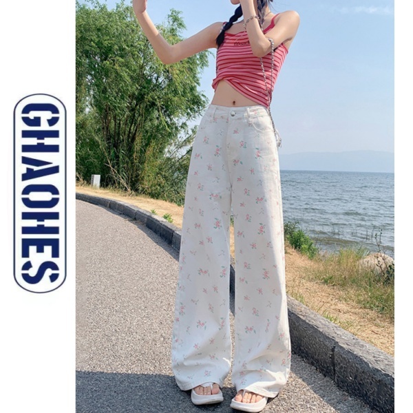 GHAOHES กางเกงยีนส์เอวสูงสีขาว ลายดอกไม้ ทรงเอ กางเกงขากว้างทรงหลวม ไตส์หวานน่ารัก